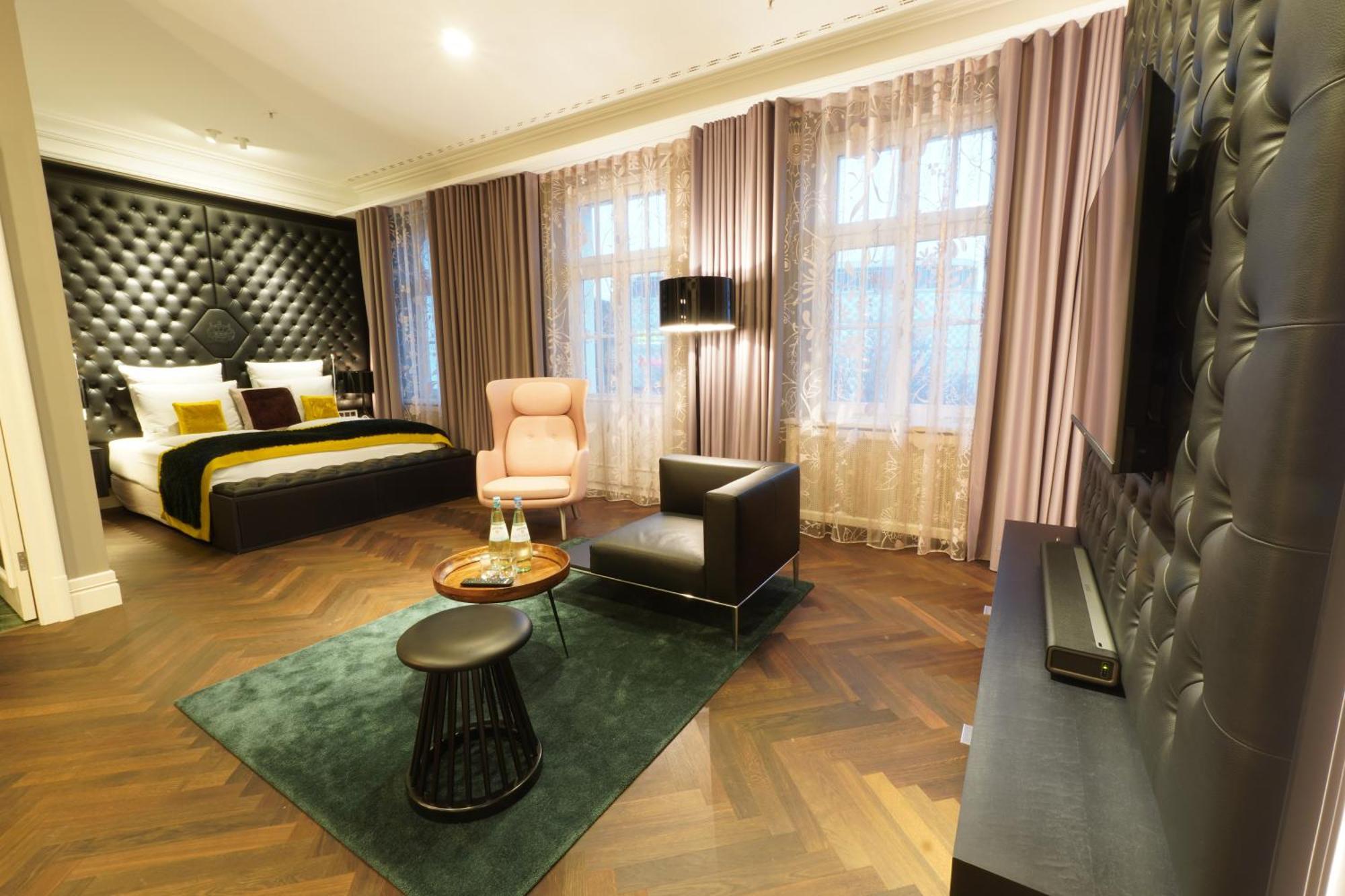 Lumiere Boutiquehotel Im Fuerstenhof Leipzig Exterior foto